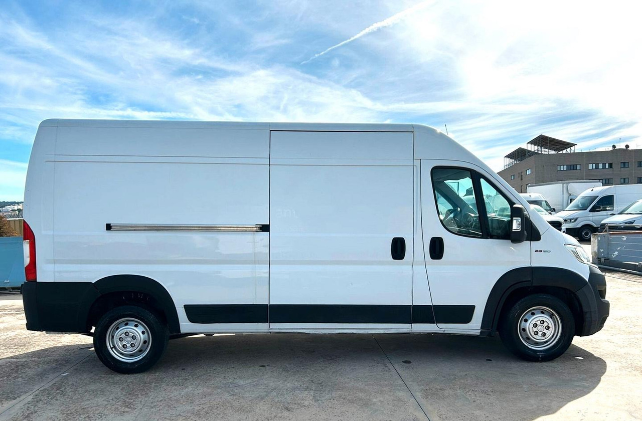 Fiat Ducato LH2 2.3 MJT 150 cv - Furgone chiuso: foto 4 Fiat Ducato LH2 2.3 MJT 150 cv - Furgone chiuso: foto 4