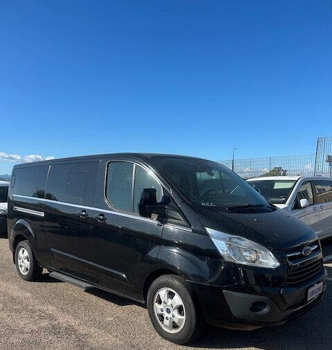 Ford Tourneo Custom Tourneo Custom 310 2.0 TDCi 17 - Autovettura: foto 5 Ford Tourneo Custom Tourneo Custom 310 2.0 TDCi 17 - Autovettura: foto 5