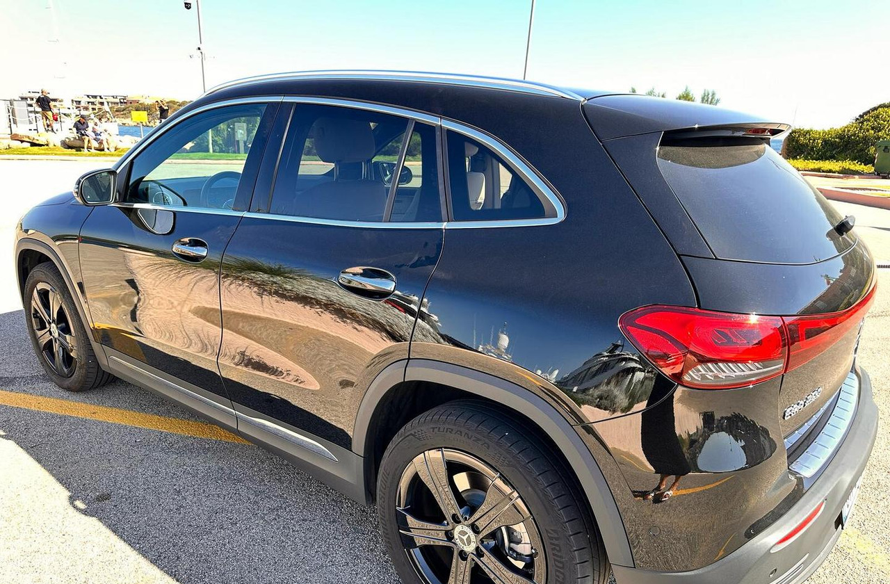 Mercedes-benz EQA 250 Sport Plus - Autovettura: foto 1 Mercedes-benz EQA 250 Sport Plus - Autovettura: foto 1