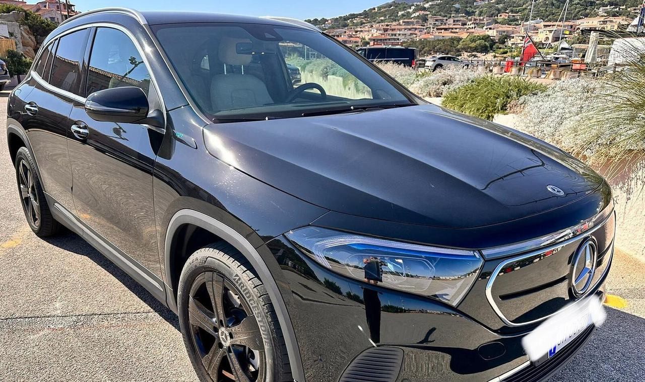 Mercedes-benz EQA 250 Sport Plus - Autovettura: foto 2 Mercedes-benz EQA 250 Sport Plus - Autovettura: foto 2