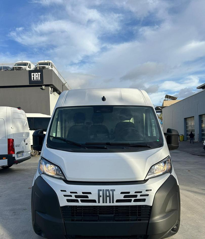 NUOVO Fiat Ducato 2.2 mjt Lastrato L2H2 120 cv 33 - Furgone chiuso: foto 5 NUOVO Fiat Ducato 2.2 mjt Lastrato L2H2 120 cv 33 - Furgone chiuso: foto 5