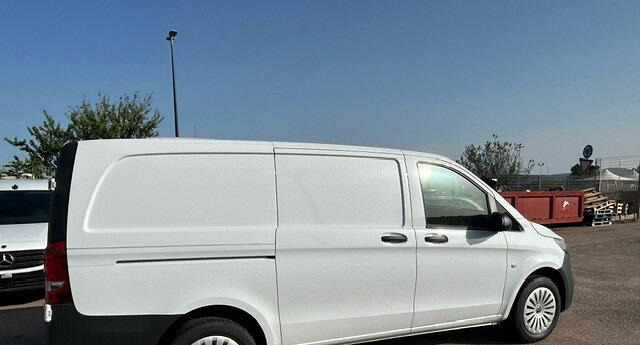 VITO FURGONE NUOVO PRONTA CONSEGNA - Furgone chiuso: foto 2 VITO FURGONE NUOVO PRONTA CONSEGNA - Furgone chiuso: foto 2