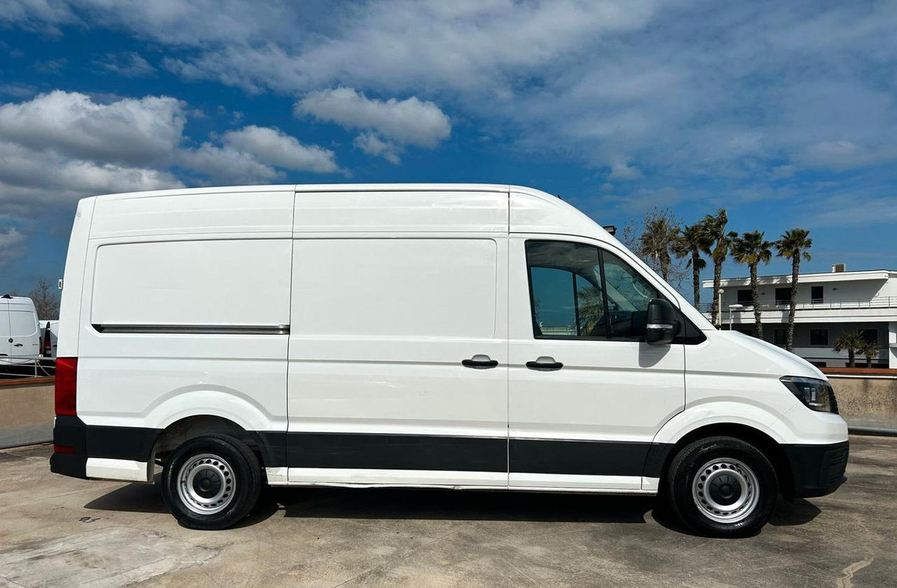 Volkswagen Crafter 2.0 Tdi 140 cv - Furgone chiuso: foto 4 Volkswagen Crafter 2.0 Tdi 140 cv - Furgone chiuso: foto 4