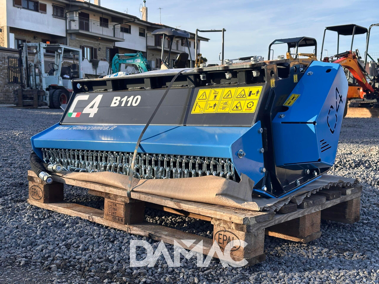 C4 B110 - Trincia a martelli: foto 2 C4 B110 - Trincia a martelli: foto 2