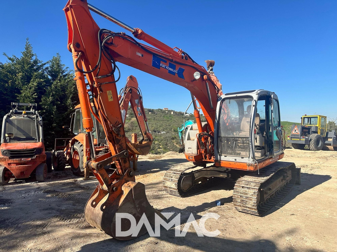 FIAT KOBELCO E115SR - Escavatore cingolato: foto 1 FIAT KOBELCO E115SR - Escavatore cingolato: foto 1