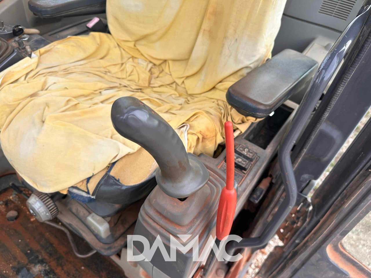 HITACHI ZX240N-3 - Escavatore cingolato: foto 5 HITACHI ZX240N-3 - Escavatore cingolato: foto 5