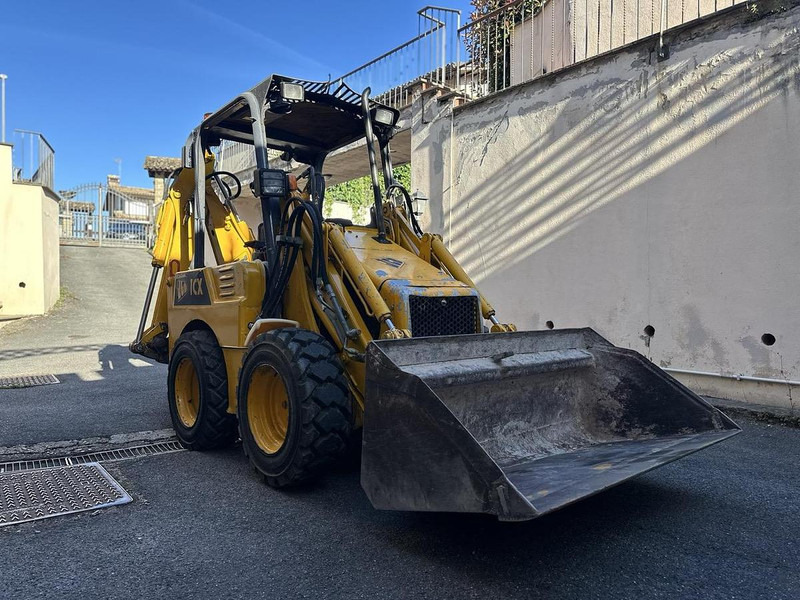 JCB 1CX-HF - Terna: foto 1 JCB 1CX-HF - Terna: foto 1