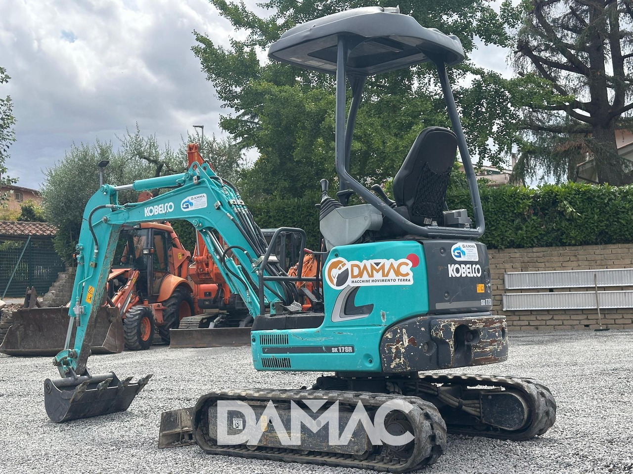 KOBELCO SK17SR-3E - Miniescavatore: foto 3 KOBELCO SK17SR-3E - Miniescavatore: foto 3
