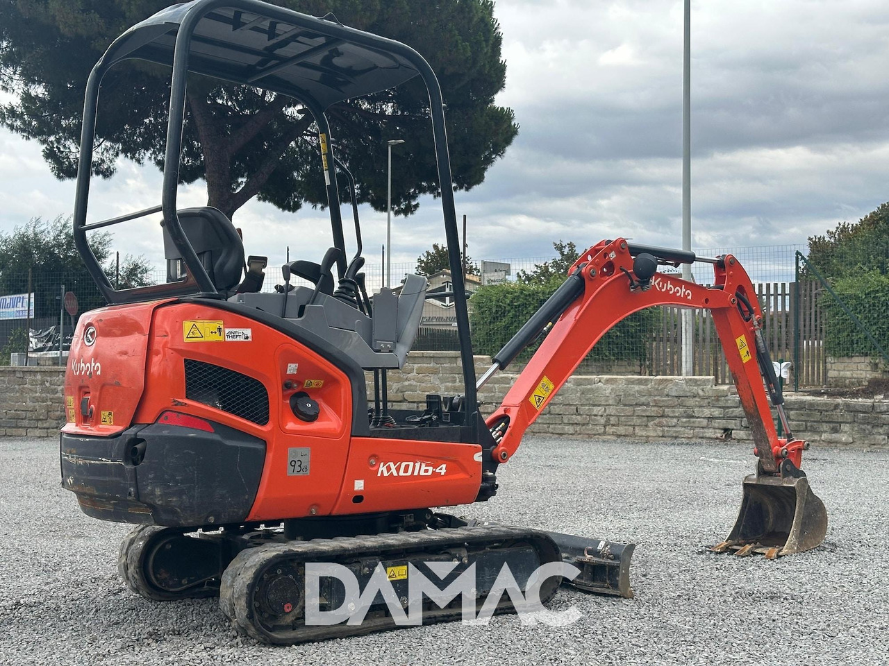 KUBOTA KX016-4 - Miniescavatore: foto 2 KUBOTA KX016-4 - Miniescavatore: foto 2