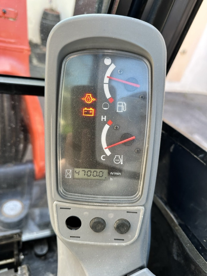 Miniescavatore KUBOTA U27-4: foto 12 Miniescavatore KUBOTA U27-4: foto 12