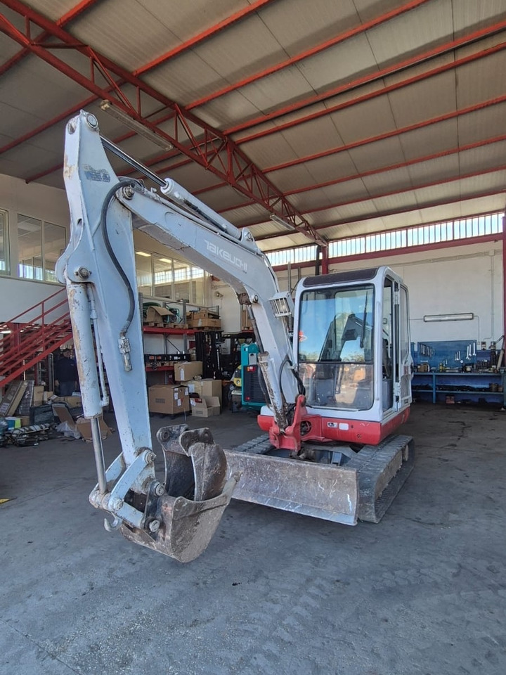 TAKEUCHI TB135 - Miniescavatore: foto 5 TAKEUCHI TB135 - Miniescavatore: foto 5