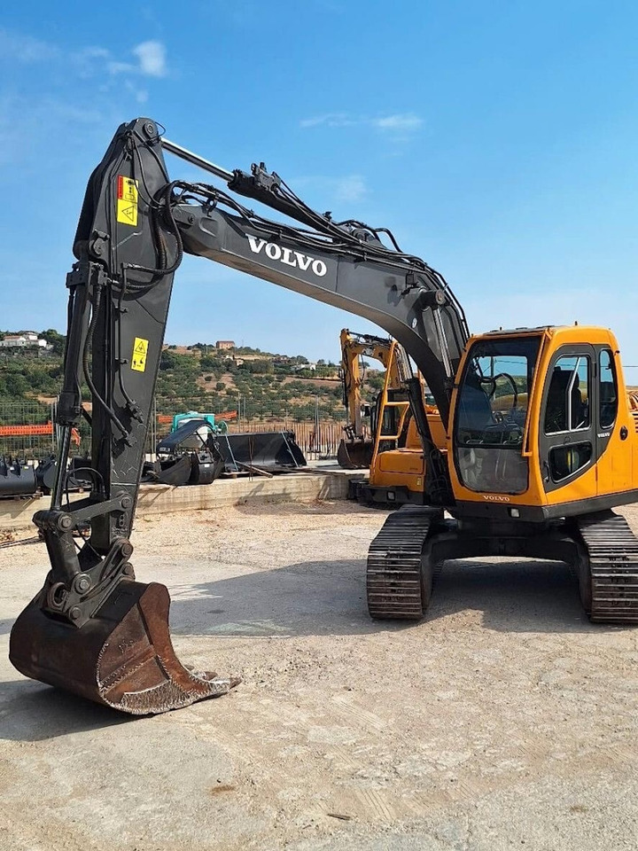 VOLVO EC140BLC - Escavatore cingolato: foto 2 VOLVO EC140BLC - Escavatore cingolato: foto 2