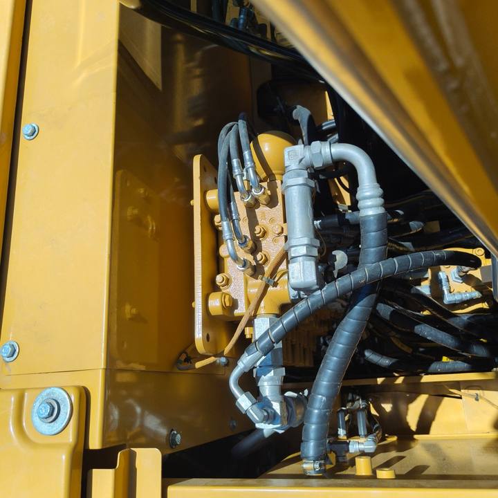 Escavatore cingolato CATERPILLAR 307E2: foto 7