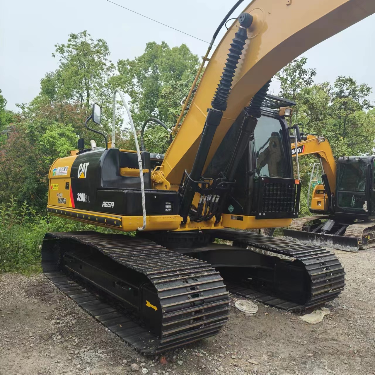 CATERPILLAR 320D2 - Escavatore cingolato: foto 4 CATERPILLAR 320D2 - Escavatore cingolato: foto 4