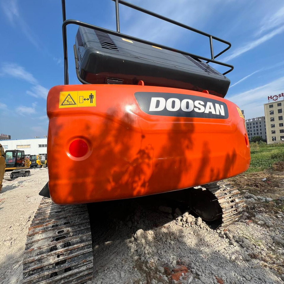 DOOSAN DX300 - Escavatore cingolato: foto 3 DOOSAN DX300 - Escavatore cingolato: foto 3