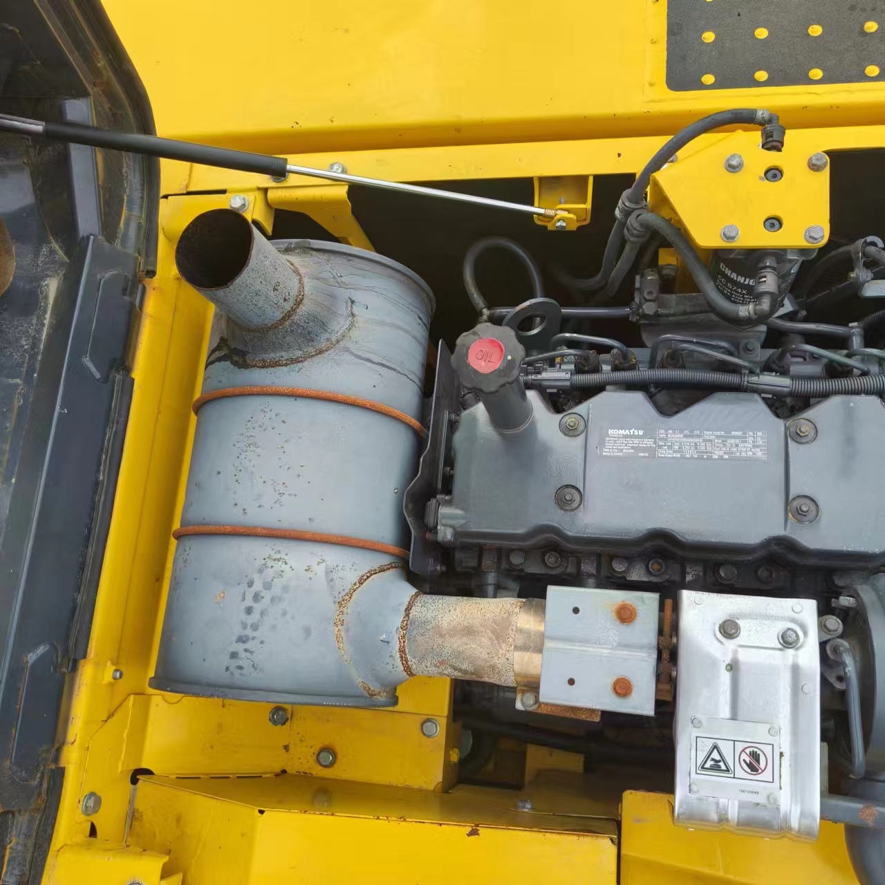 Escavatore cingolato KOMATSU PC240: foto 15