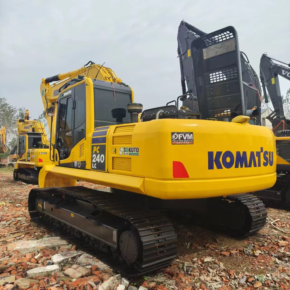 KOMATSU PC240LC - Escavatore cingolato: foto 2 KOMATSU PC240LC - Escavatore cingolato: foto 2