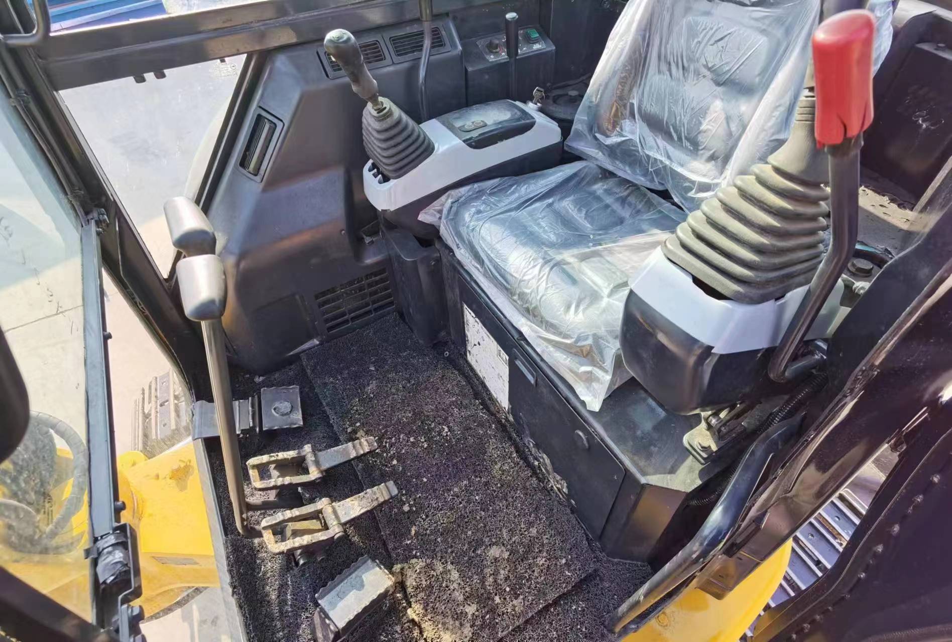 KOMATSU PC35 - Miniescavatore: foto 4 KOMATSU PC35 - Miniescavatore: foto 4