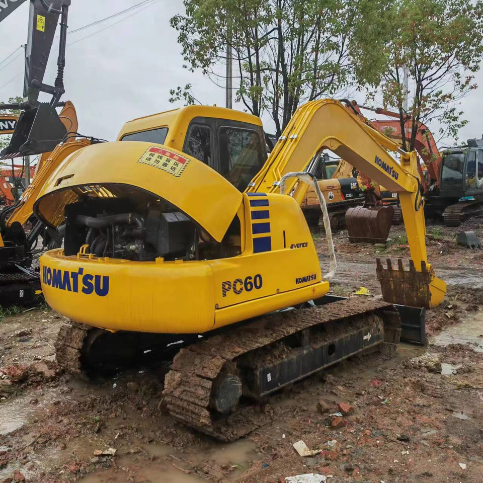KOMATSU PC60-7 - Escavatore cingolato: foto 4 KOMATSU PC60-7 - Escavatore cingolato: foto 4