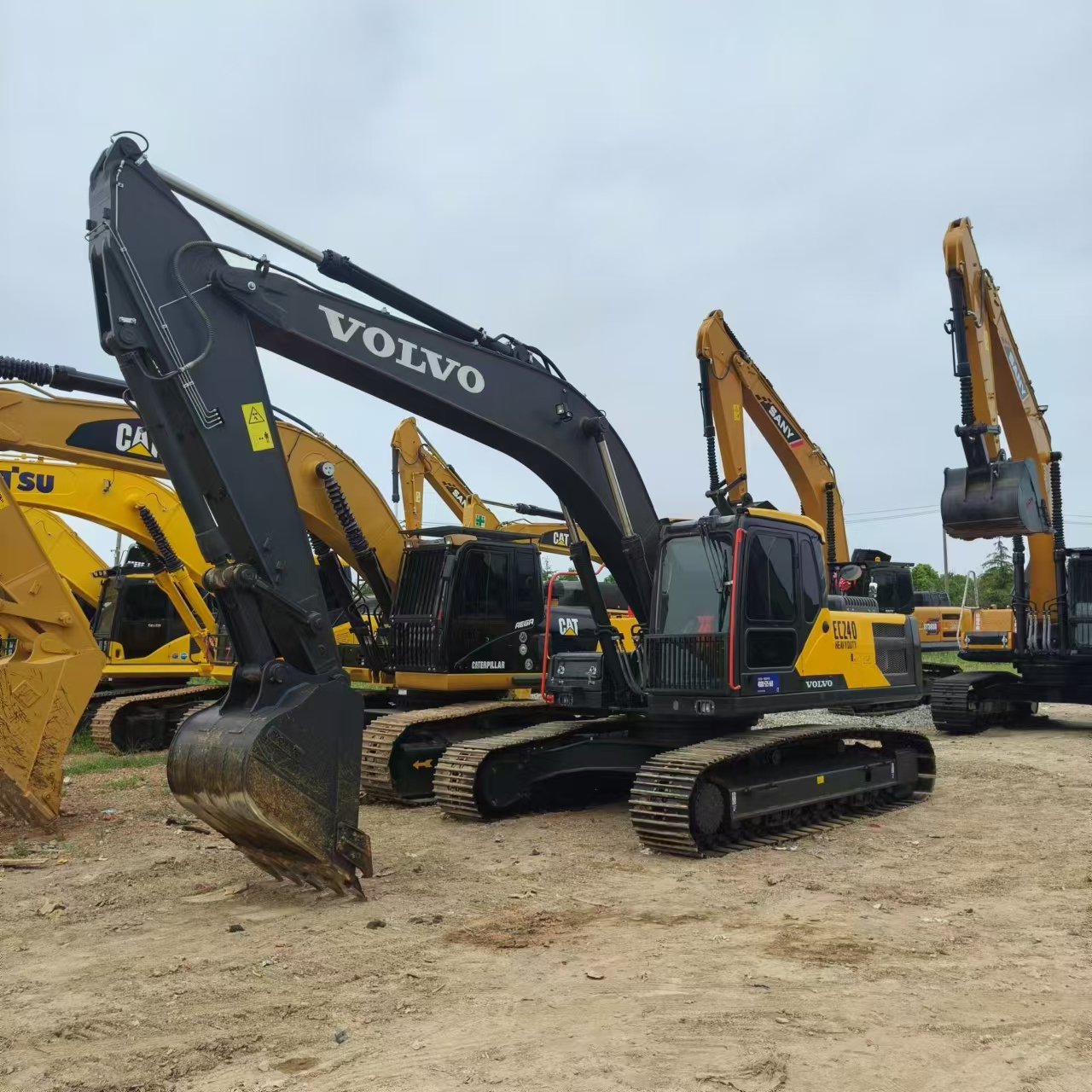 VOLVO EC240 - Escavatore cingolato: foto 1 VOLVO EC240 - Escavatore cingolato: foto 1