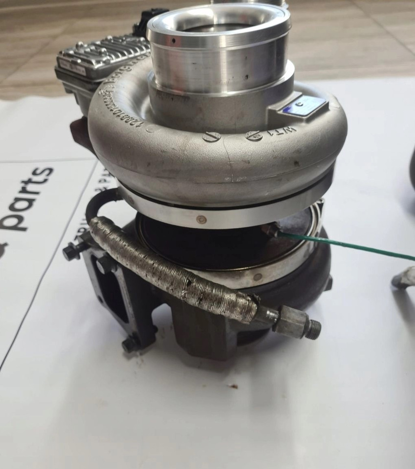 Turbocompressore BORGWARNER FORD F-MAX CARGO 500 TRUCKS EURO 6 JC46 6K682 AC: foto 8