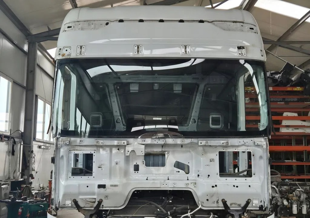 FORD GOŁA SZKIELET KABINY FORD F-MAX 500 TRUCKS EURO 6 - Cabina per Camion: foto 1 FORD GOŁA SZKIELET KABINY FORD F-MAX 500 TRUCKS EURO 6 - Cabina per Camion: foto 1