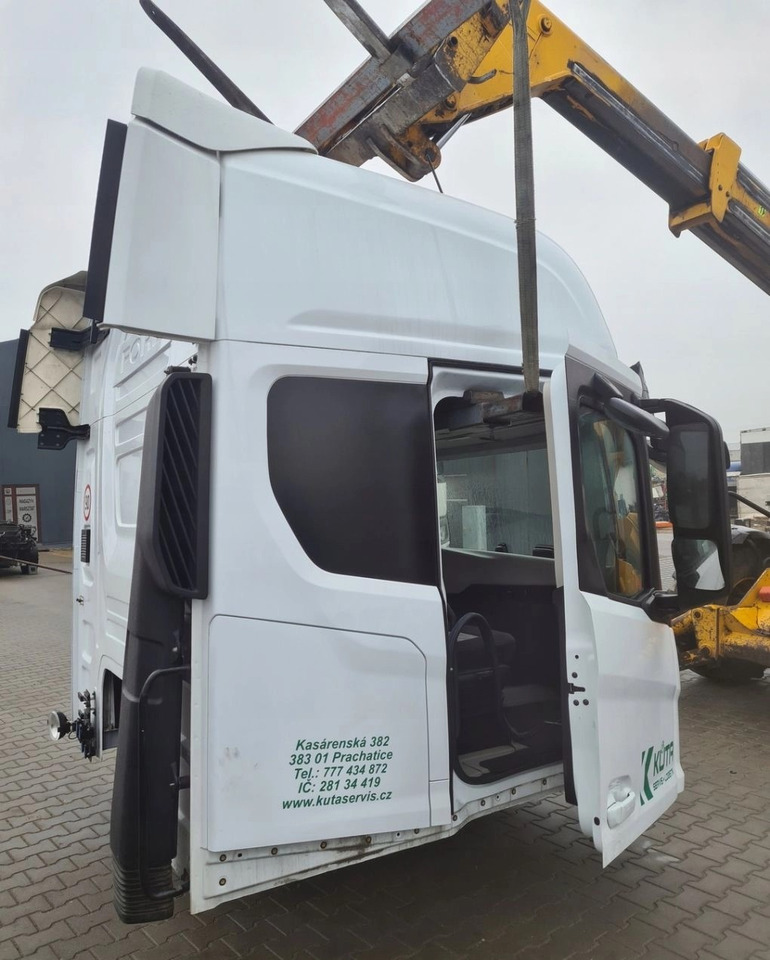 FORD KABINA KOMPLETNA FORD F-MAX TRUCKS CARGO 500 - Cabina per Camion: foto 4 FORD KABINA KOMPLETNA FORD F-MAX TRUCKS CARGO 500 - Cabina per Camion: foto 4