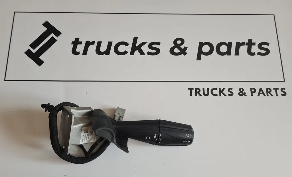 FORD MANETKA PRZEŁĄCZNIK WŁACZNIK BIEGÓW LEWAREK MANETKA FORD F-MAX 500 EURO 6 JC46 - 2D255 - Leva del cambio: foto 1 FORD MANETKA PRZEŁĄCZNIK WŁACZNIK BIEGÓW LEWAREK MANETKA FORD F-MAX 500 EURO 6 JC46 - 2D255 - Leva del cambio: foto 1