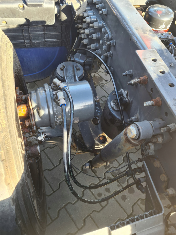 VOLVO BELKA OŚ TYŁ WLECZONA PODNOSZONA KOMPLETNA RENAULT GAMA T VOLVO PUSHER 6x2 - Assali e ricambi per Camion: foto 5 VOLVO BELKA OŚ TYŁ WLECZONA PODNOSZONA KOMPLETNA RENAULT GAMA T VOLVO PUSHER 6x2 - Assali e ricambi per Camion: foto 5