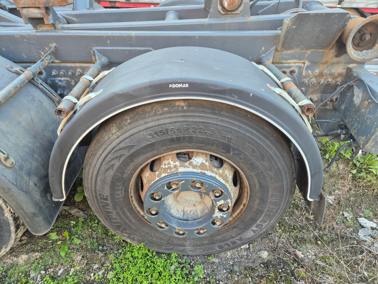 VOLVO BELKA OŚ TYŁ WLECZONA PODNOSZONA KOMPLETNA VOLVO FH FM FMX RENAULT - Sospensione: foto 1 VOLVO BELKA OŚ TYŁ WLECZONA PODNOSZONA KOMPLETNA VOLVO FH FM FMX RENAULT - Sospensione: foto 1