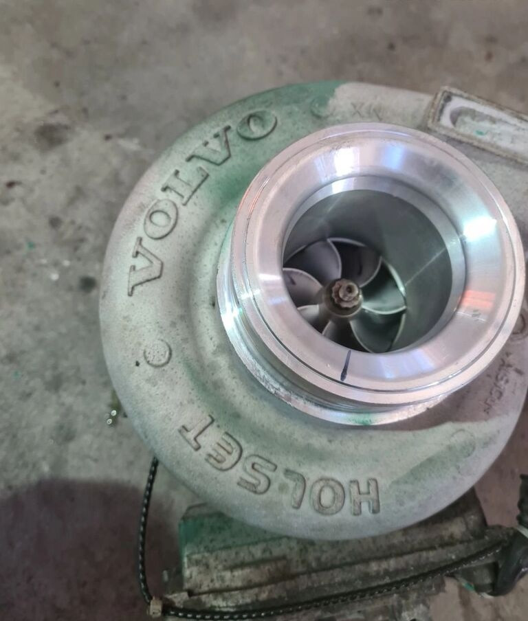 Turbocompressore per Camion VOLVO TURBINA TURBOSPRĘŻARKA FH 16 D16K 750 EURO 6 3789660 HW-3789663: foto 6 Turbocompressore per Camion VOLVO TURBINA TURBOSPRĘŻARKA FH 16 D16K 750 EURO 6 3789660 HW-3789663: foto 6