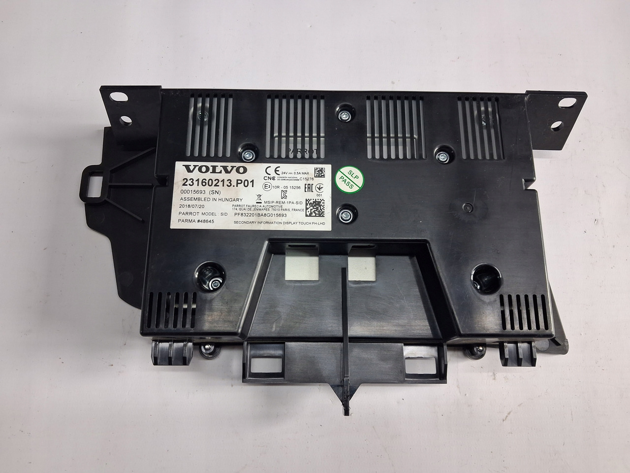 VOLVO WYŚWIETLACZ PANEL RADIA NAWIGACJI VOLVO FH 4 FH 16 EURO 6 23160213 - Sistema di navigazione per Camion: foto 3 VOLVO WYŚWIETLACZ PANEL RADIA NAWIGACJI VOLVO FH 4 FH 16 EURO 6 23160213 - Sistema di navigazione per Camion: foto 3