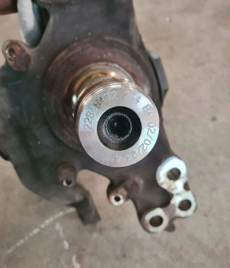 Volvo FH 4 FM 4 FH 5 FM 5 RENAULT GAMA T FI 58 22848432 Volvo VOLVO FH 4 FM 4 FH 5 FM 5 RENAULT GAMA T FI 58 22848432 - Fuso a snodo per Camion: foto 5 Volvo FH 4 FM 4 FH 5 FM 5 RENAULT GAMA T FI 58 22848432 Volvo VOLVO FH 4 FM 4 FH 5 FM 5 RENAULT GAMA T FI 58 22848432 - Fuso a snodo per Camion: foto 5
