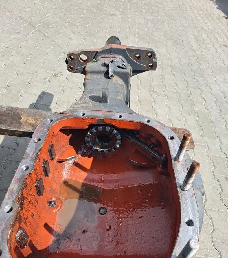 Volvo OBUDOWA MOSTU POCHWA VOLVO FH FMX 6x4 RS1370HV 3101G9315 - Trasmissione per Camion: foto 1 Volvo OBUDOWA MOSTU POCHWA VOLVO FH FMX 6x4 RS1370HV 3101G9315 - Trasmissione per Camion: foto 1