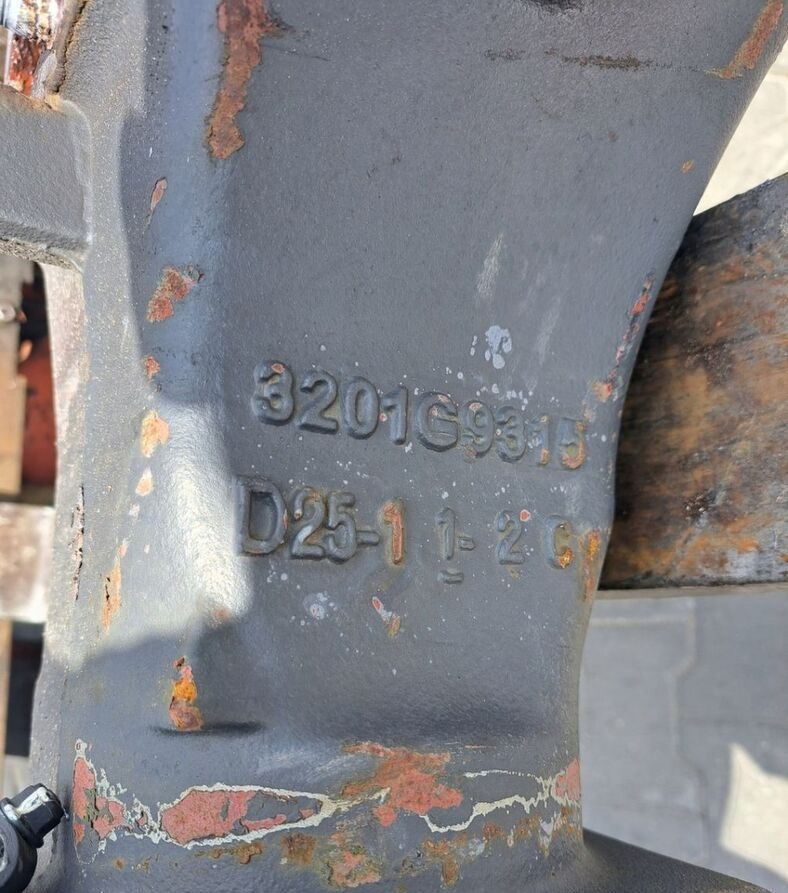 Volvo OBUDOWA MOSTU POCHWA VOLVO FH FMX 6x4 RS1370HV 3101G9315 - Trasmissione per Camion: foto 5 Volvo OBUDOWA MOSTU POCHWA VOLVO FH FMX 6x4 RS1370HV 3101G9315 - Trasmissione per Camion: foto 5