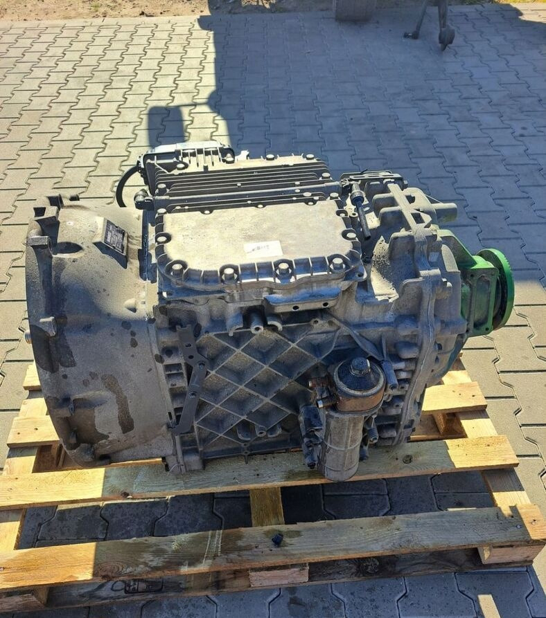 Volvo SKRZYNIA BIEGÓW RENAULT GAMA T ATO2612E VOLVO FH 4 ATO - Cambio per Camion: foto 2 Volvo SKRZYNIA BIEGÓW RENAULT GAMA T ATO2612E VOLVO FH 4 ATO - Cambio per Camion: foto 2