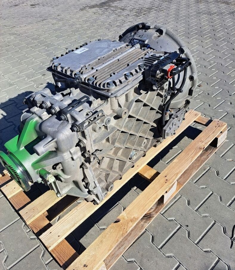 Volvo SKRZYNIA BIEGÓW RENAULT GAMA T ATO2612E VOLVO FH 4 ATO - Cambio per Camion: foto 1 Volvo SKRZYNIA BIEGÓW RENAULT GAMA T ATO2612E VOLVO FH 4 ATO - Cambio per Camion: foto 1