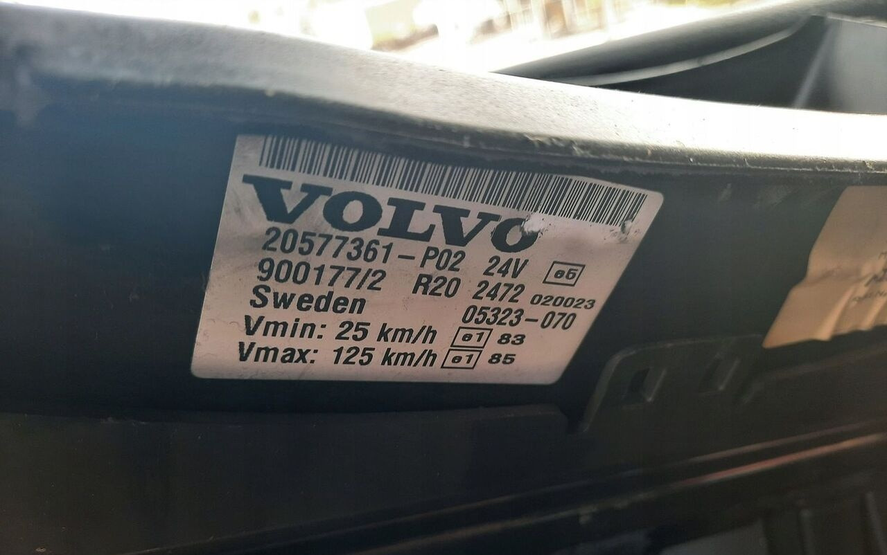 ZEGARY LICZNIKI VOLVO FH FM 9 12 MANUAL 20577361 - Cruscotto per Camion: foto 2 ZEGARY LICZNIKI VOLVO FH FM 9 12 MANUAL 20577361 - Cruscotto per Camion: foto 2