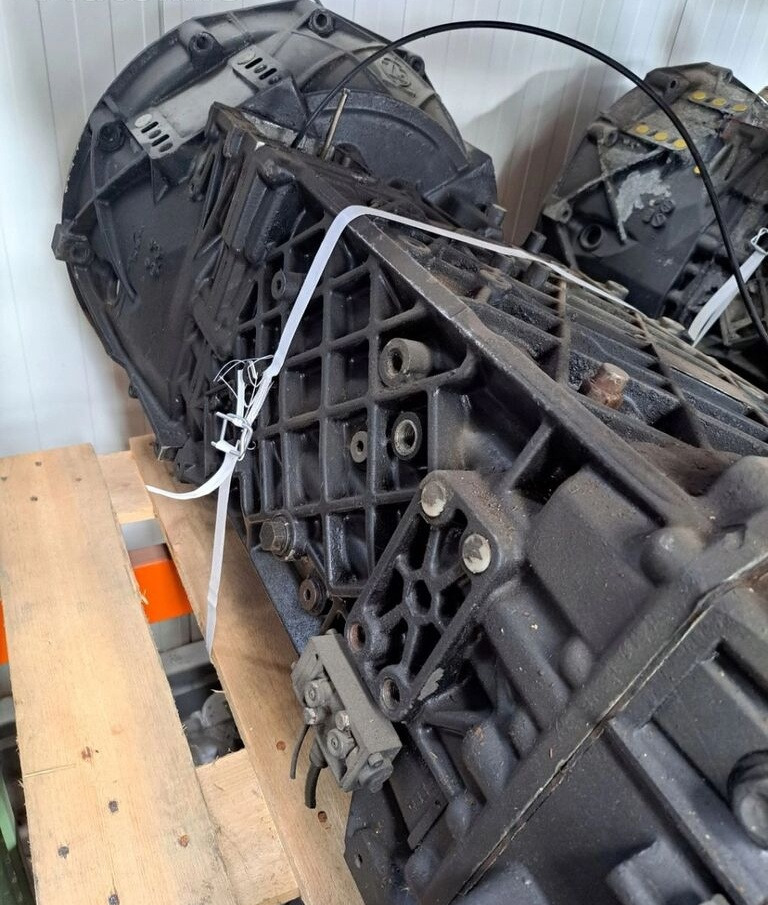 ZF ECOSPLIT 16s2220 16s2221 Z RETARDEREM RENAULT - Cambio per Camion: foto 1 ZF ECOSPLIT 16s2220 16s2221 Z RETARDEREM RENAULT - Cambio per Camion: foto 1