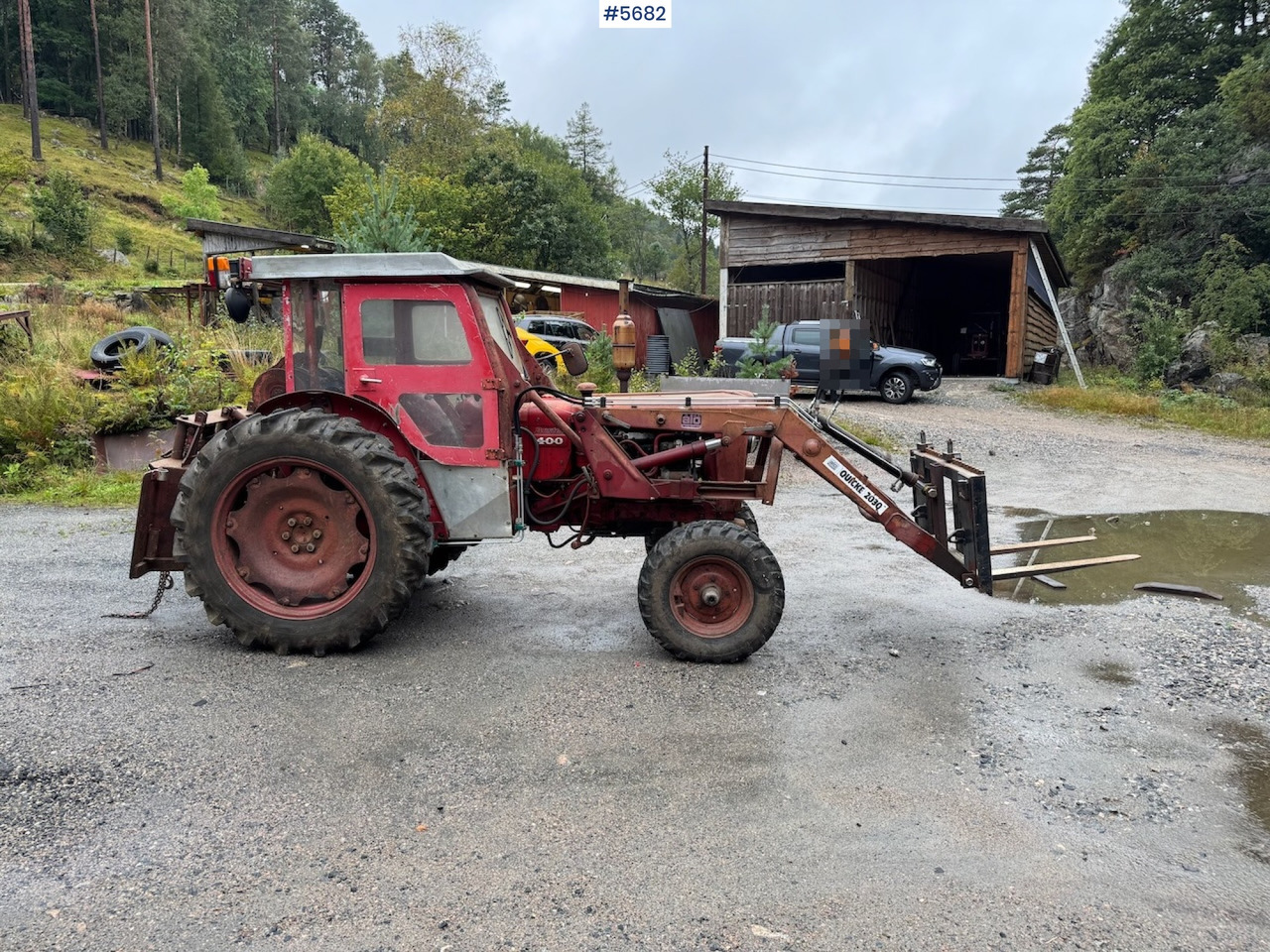 1971 Volvo 400 Buster w/ front loader and winch - Trattore: foto 2 1971 Volvo 400 Buster w/ front loader and winch - Trattore: foto 2