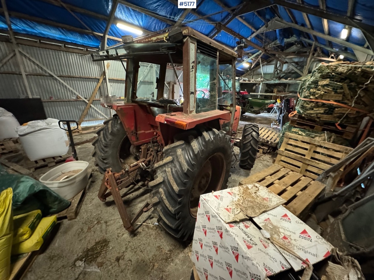 Trattore 1984 Massey Ferguson 675: foto 8