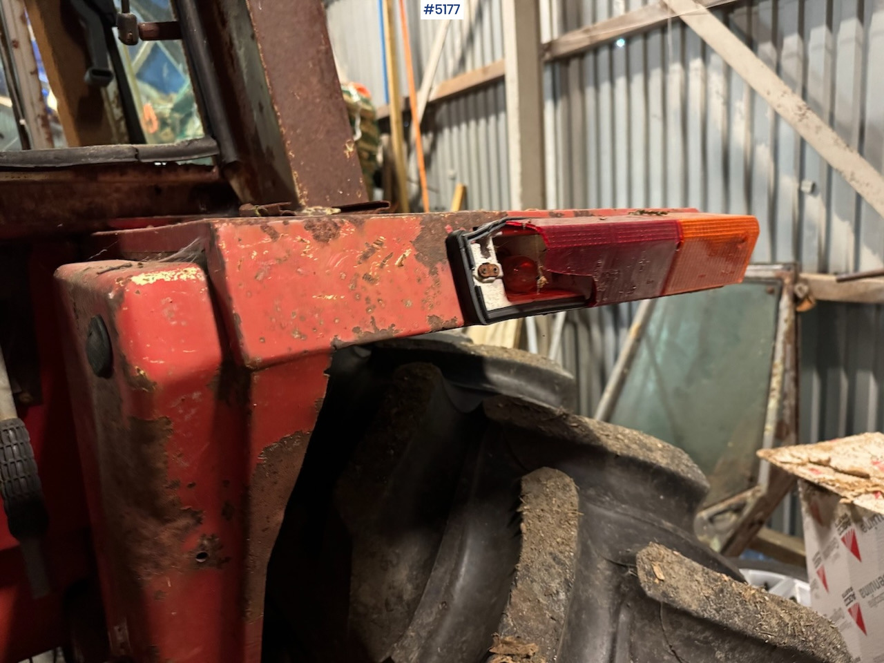 Trattore 1984 Massey Ferguson 675: foto 15