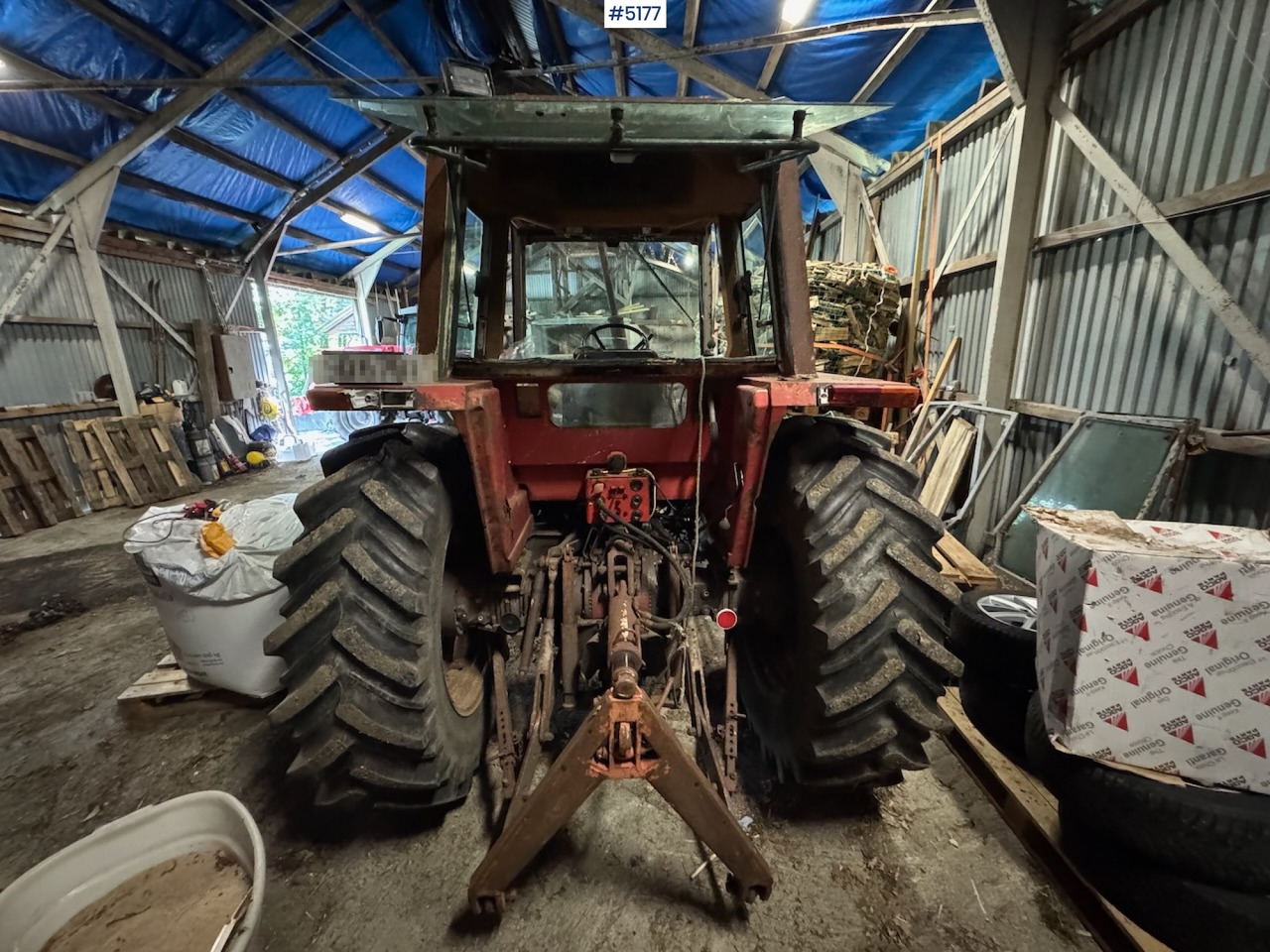Trattore 1984 Massey Ferguson 675: foto 9