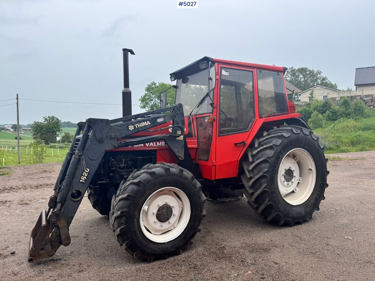 1985 Volvo Valmet 805 Turbo 4x4 w/ Front loader - Trattore: foto 1 1985 Volvo Valmet 805 Turbo 4x4 w/ Front loader - Trattore: foto 1