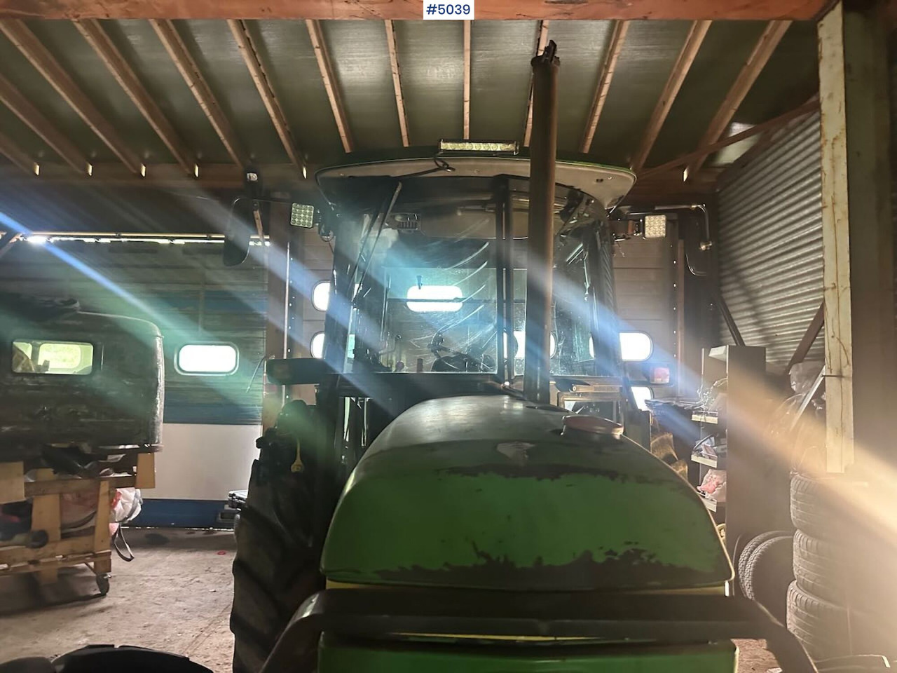 1987 John Deere 2850 Synchron w/ front loader - Trattore: foto 3 1987 John Deere 2850 Synchron w/ front loader - Trattore: foto 3