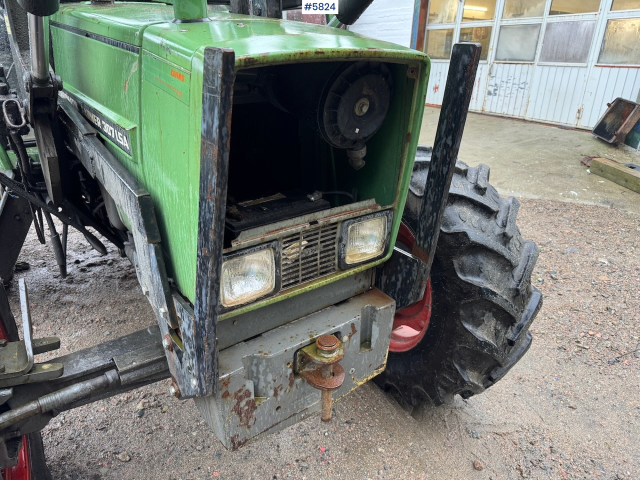 1991 Fendt Farmer 307 LSA w/ front loader. - Trattore: foto 5 1991 Fendt Farmer 307 LSA w/ front loader. - Trattore: foto 5