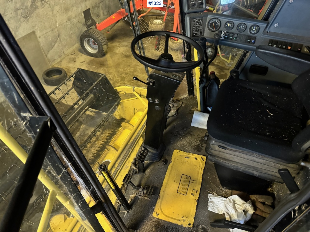 Leasing di  1992 New Holland TC52 Combine 1992 New Holland TC52 Combine: foto 18