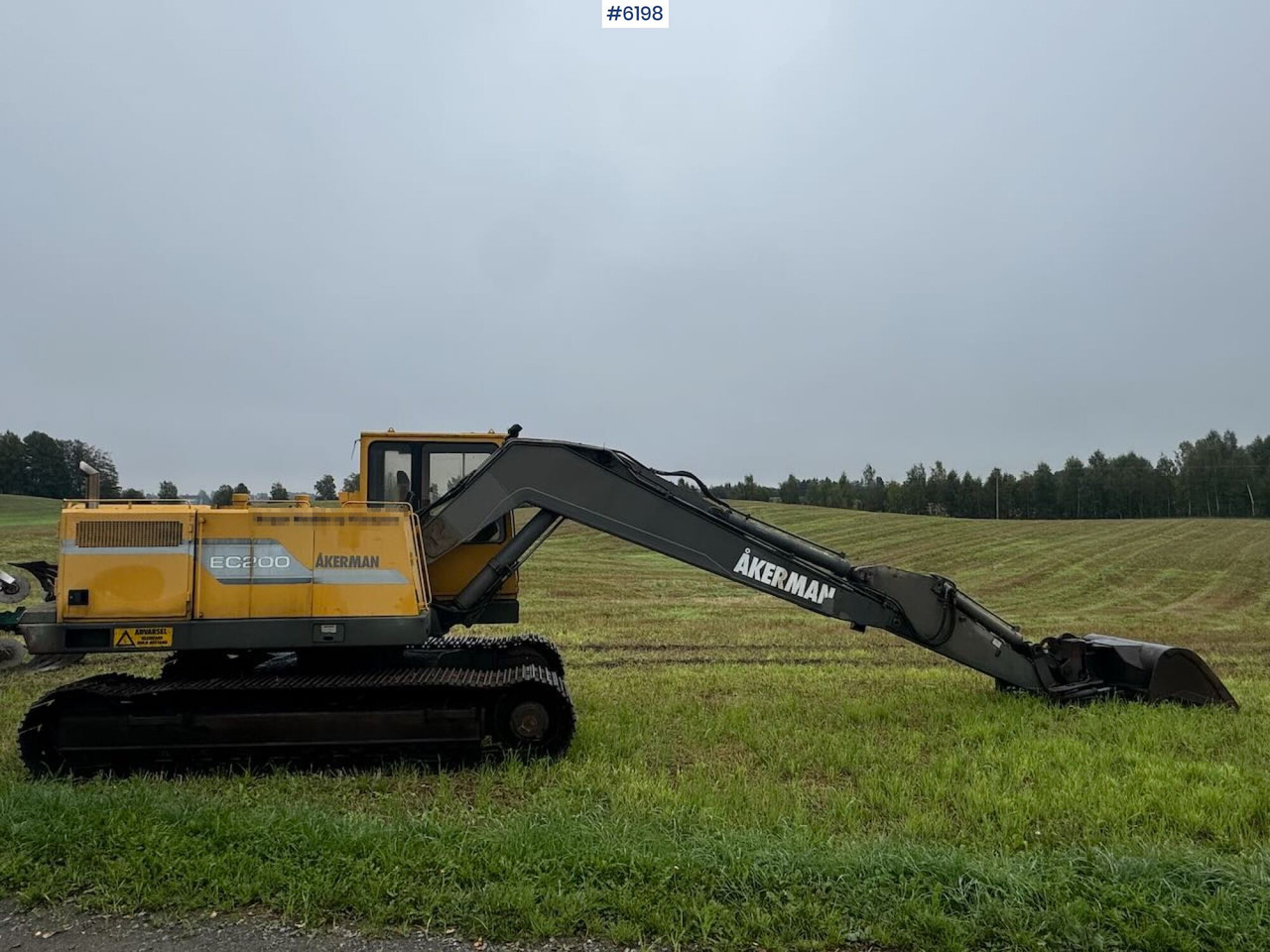 1993 Åkerman EC200 Tracked excavator w/ 2 buckets. New belts and sprocket. - Escavatore: foto 1 1993 Åkerman EC200 Tracked excavator w/ 2 buckets. New belts and sprocket. - Escavatore: foto 1
