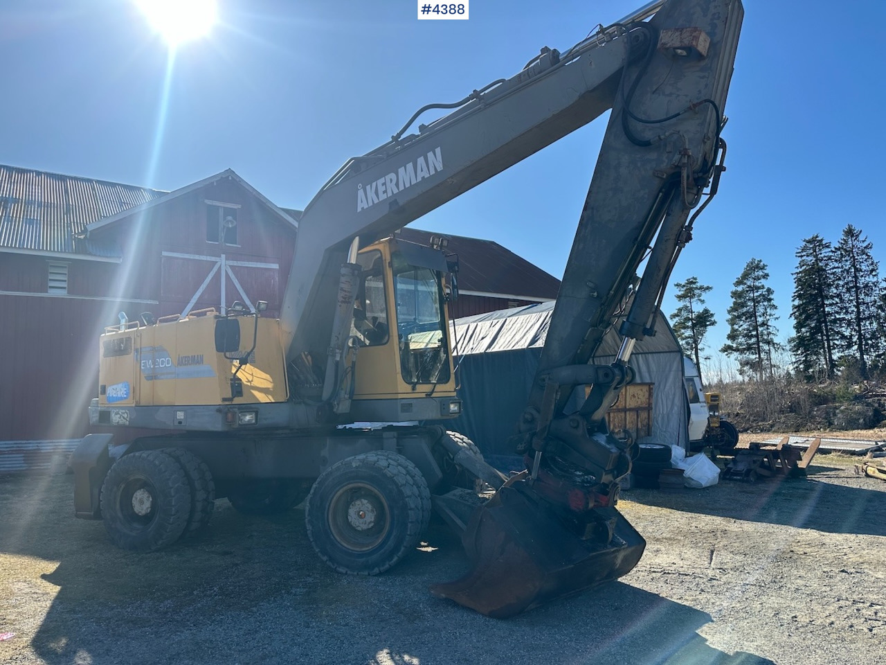 1995 Åkermann EW200 Wheel machine w/ grading bucket og tiltrotator. WATCH VIDEO. - Escavatore: foto 1 1995 Åkermann EW200 Wheel machine w/ grading bucket og tiltrotator. WATCH VIDEO. - Escavatore: foto 1
