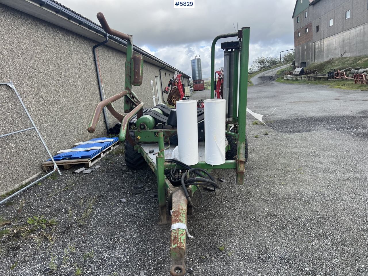 1996 Mchale 991B round bale wrapper - Macchina da fienagione: foto 3 1996 Mchale 991B round bale wrapper - Macchina da fienagione: foto 3
